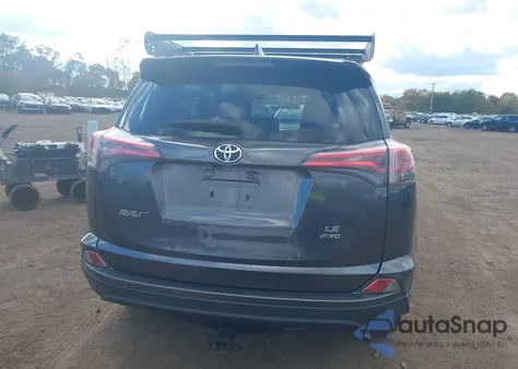 2016 Toyota Rav4 Le z USA, uszkodzony, nr VIN JTMBFREVXGD183538